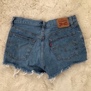 authentic levi’s denim shorts